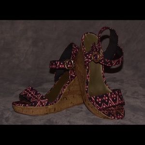 Christian Soriano Wedges